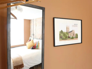 no 12 - Stunning Self Check-in Apartments in Worcester Centre