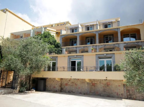 Apartmani More