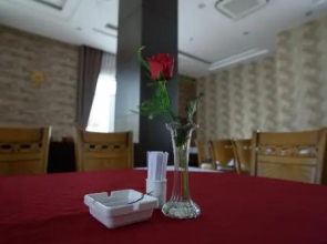 Blue Star Hotel