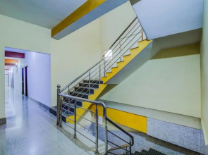 Hotel Deshbandhu By OYO Rooms