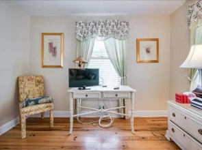 Anchor Inn - Unit 4 2 Bedroom Apts