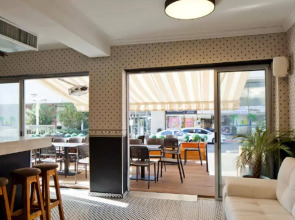 Dream Beach TLV Boutique Hotel