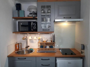 Le Mini Loft Montargis centre 1 à 4 personnes climatisation parking linge wifi freebox Netflix