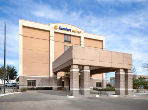 Comfort Suites DFW North/Grapevine