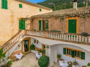 Historical House Mallorca Pool Wifi Aircon/heat