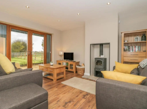 Little Acres, Selby