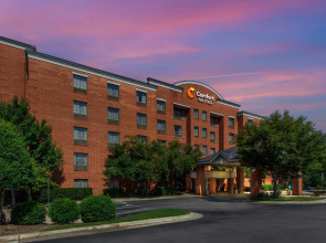 Comfort Suites Regency Park