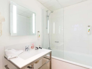 Matabi Hotel Toulouse Gare by HappyCulture