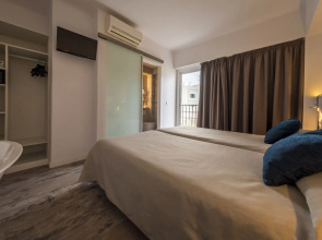Hostal Tarba