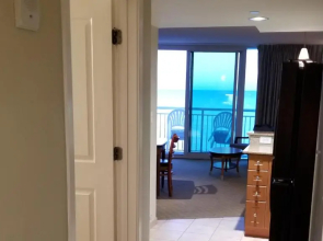 Direct Ocean Front 8th Floor