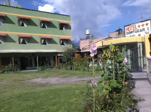 Hotel Comtucar Carhuaz