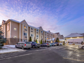 Best Western Plus Woodstock Inn & Suites
