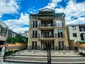 Villa Franeta Apartments
