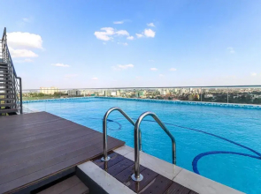 Upperhill View Palace Apartment