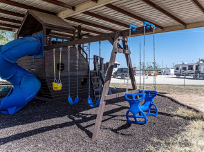 Elite Cabins and RV Park