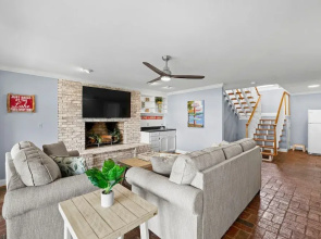 Ponderosa Pointe by Avantstay Boathouse Views