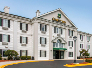 Quality Inn Pooler - Savannah I-95