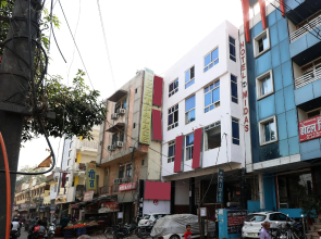 OYO 19004 Hotel Gagan