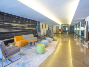 Crown Regency Suites & Residences - Mactan