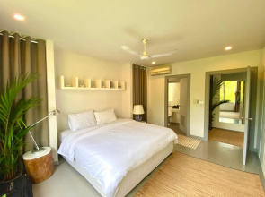Front Samet Beach house with swimming pool