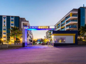 Lory Queen Residence