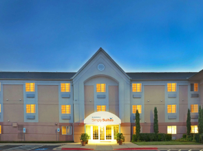 Sonesta Simply Suites Dallas Galleria