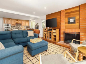 Hot Tub Pool 3bed Home