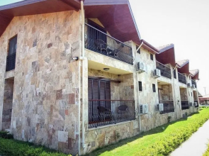 Crescent Park Boutique Otel