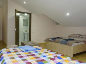 Vakare Hotel