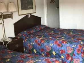 Americana Motel
