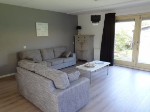 Semi-detached Home With a Terrace at 200 m. From the Beach