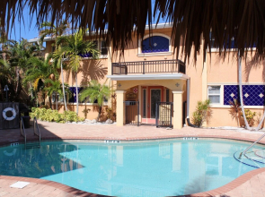 Honeymoon Sunsets at Coconut Villas of Dunedin - Two Bedroom Condo