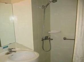 Jinjiang Inn Shanghai Huaihai Road East