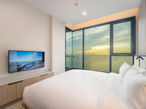 S. Sriracha Hotel and Residence