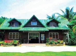 Shat'S Guesthouse Siargao Near Beach