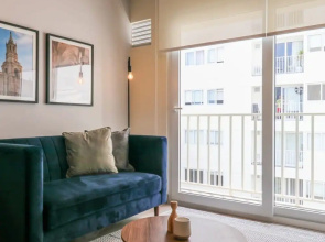 w Marvelous 2BR With Balcony in Miraflores