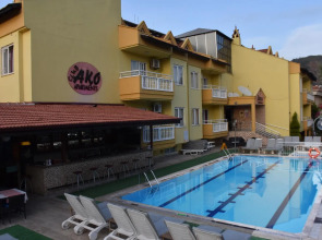 Club Ako Apartments