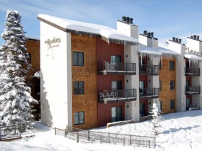 Rockies Condominiums by Mountain Resorts