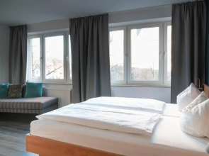 Hotel Rheinpromenade8