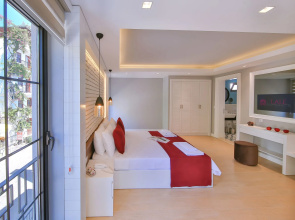 Lale Hotel