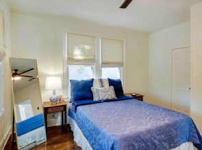 Walkable Tyler House w/ Deck: 1/2 Mi to Downtown!