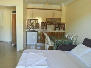 Kleopatra Apartments