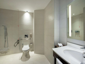 Hampton by Hilton Dubai Airport