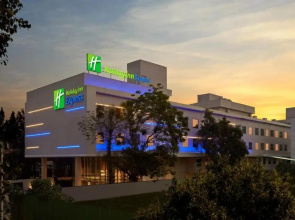 Holiday Inn Express Bengaluru Bommasandra by IHG
