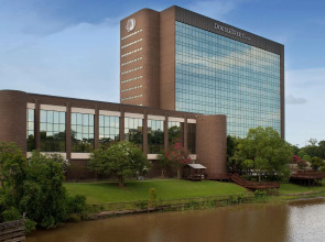 DoubleTree by Hilton Hotel Lafayette