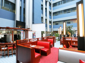 Skyline Airport Hotel