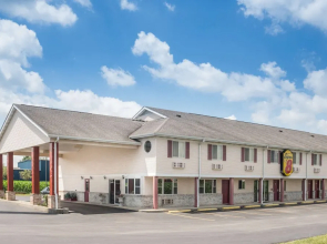 Super 8 Wapakoneta