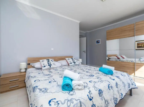 Luxury Apartment Marina View No 2