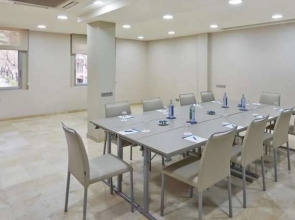 NH Barcelona Les Corts