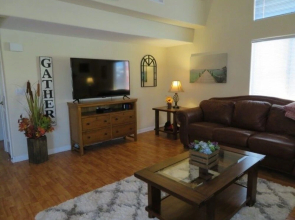 Townsend Place A107 - 3 Br Villa